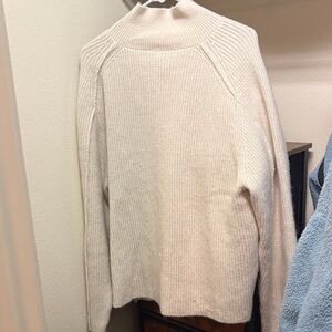 H&M Ivory Ribbed Turtleneck Sweater
